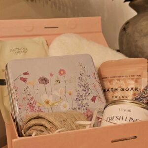 Moments of Me-Time Gift Box